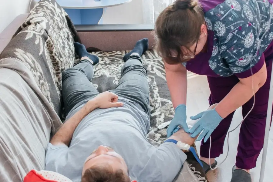 Срочный вывод из запоя в Зарайске: быстро, недорого